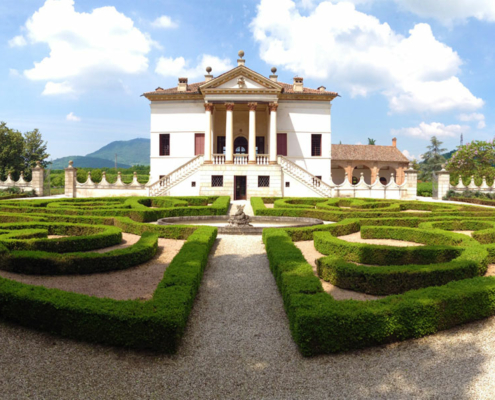 villa emo